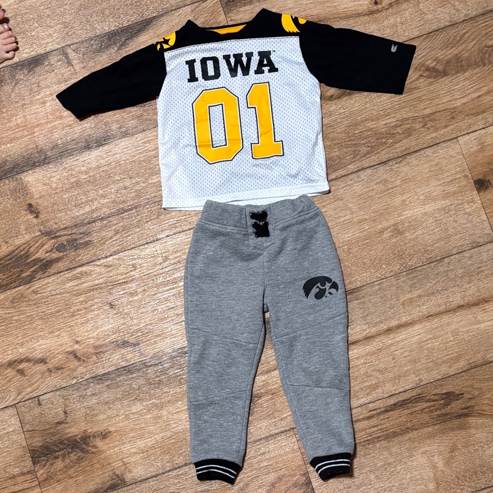 Colosseum Toddler Gray Apparel